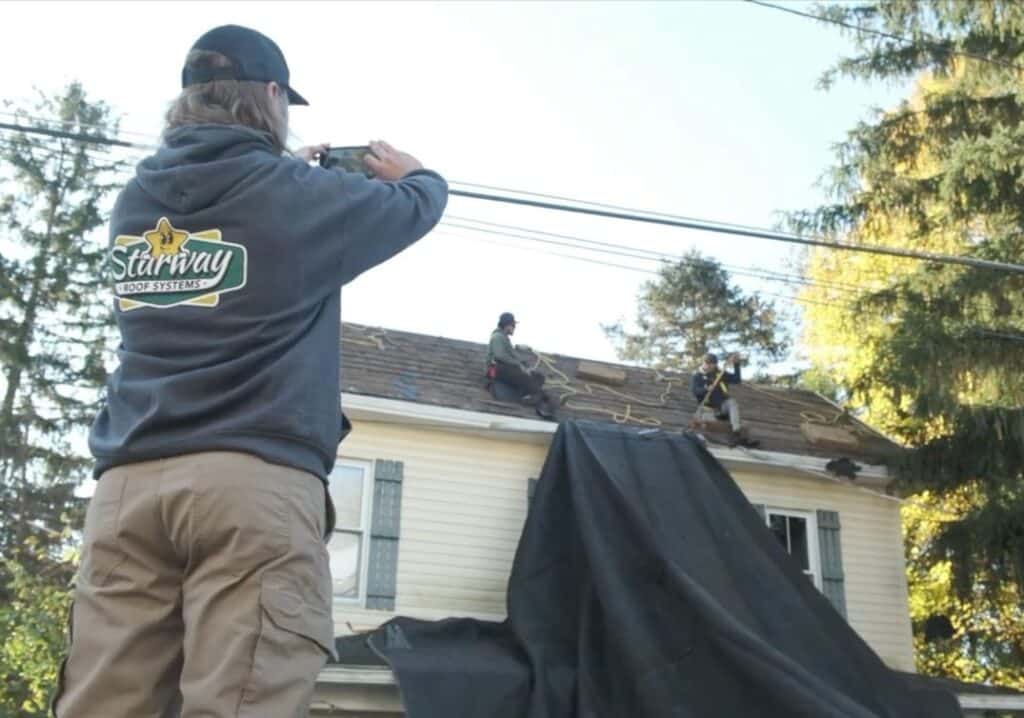 Signs Your Roof Needs Urgent Winter Repairs (Before It’s Too Late)